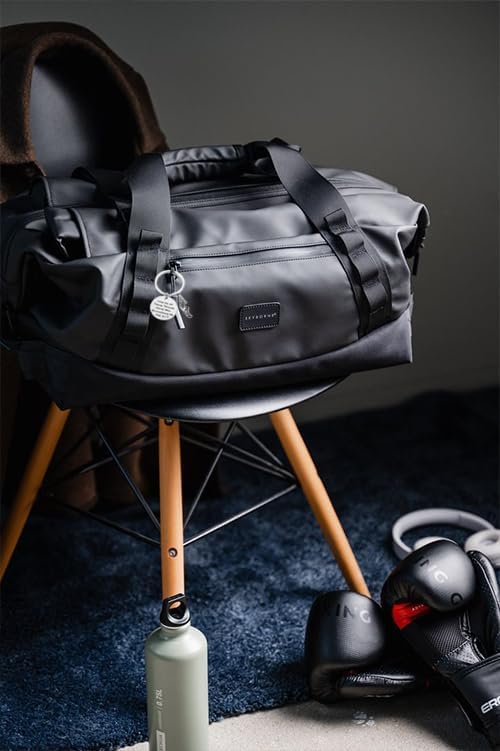 Running Accessories, Runner Gifts for Men, Cross Country Running Gifts for Men and Women, Track and Field Keychain, Track and Field Accessories, Marathon Accessories