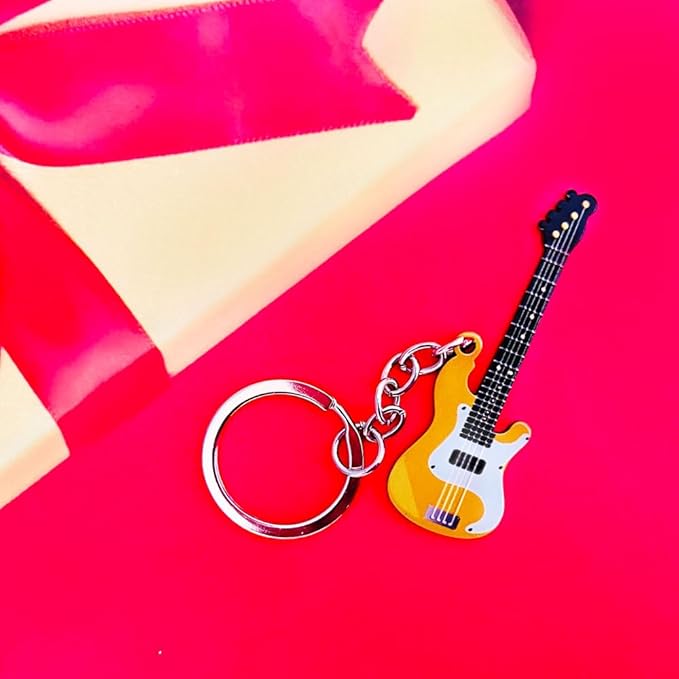 guitar keychain gift for Men Mini Cute Bass Key Chain Ring for Kids High-end Car Keyring Electric Guitar Key Holder