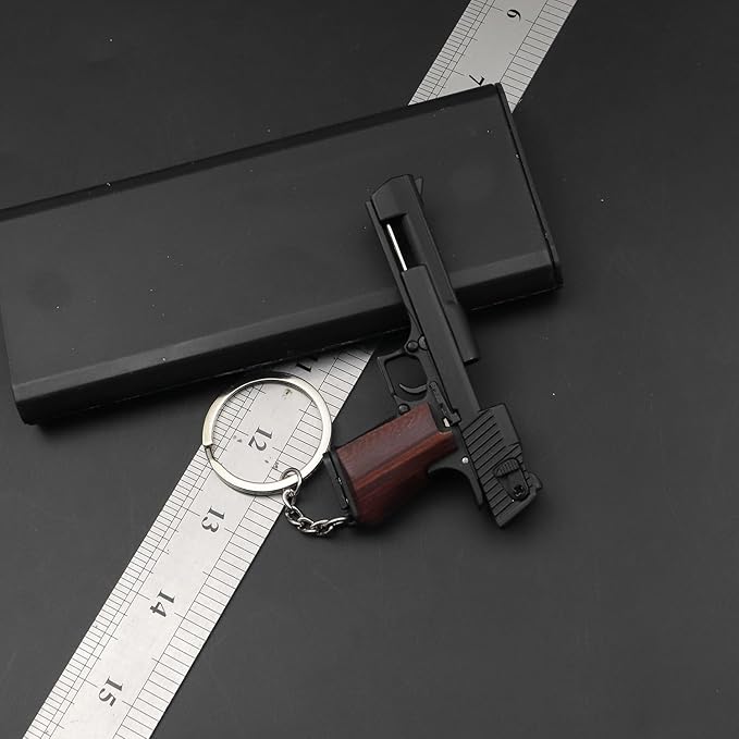 Mini Keychain Ornament Pendant Key Chain Tiny Key Rings Collection Gift for Car Bag Men Army Fans