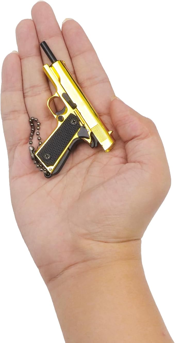 Mini Keychain Ornament Pendant Key Chain Tiny Key Rings Collection Gift for Car Bag Men Army Fans