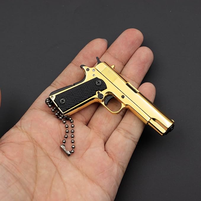 Mini Keychain Ornament Pendant Key Chain Tiny Key Rings Collection Gift for Car Bag Men Army Fans