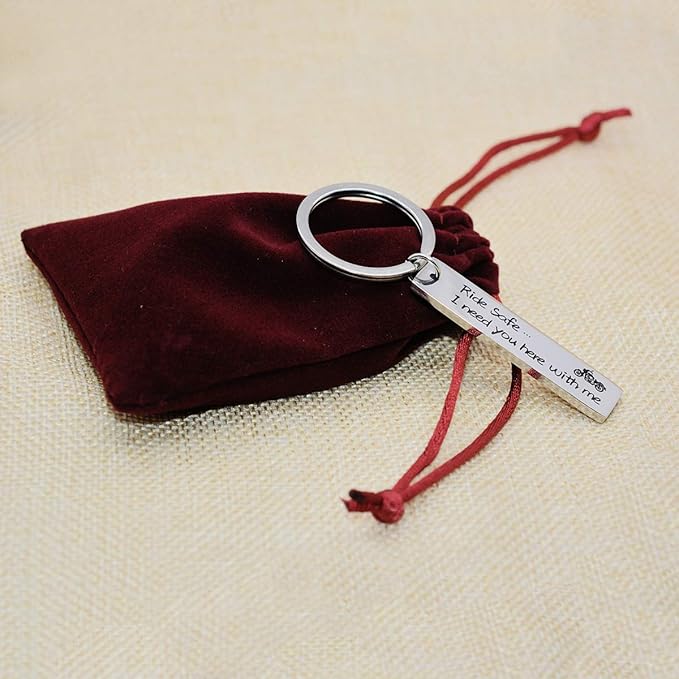 Safe Trip Rectangle Key Chain for Trucker New Driver Graduation Keychain Teenage Gift