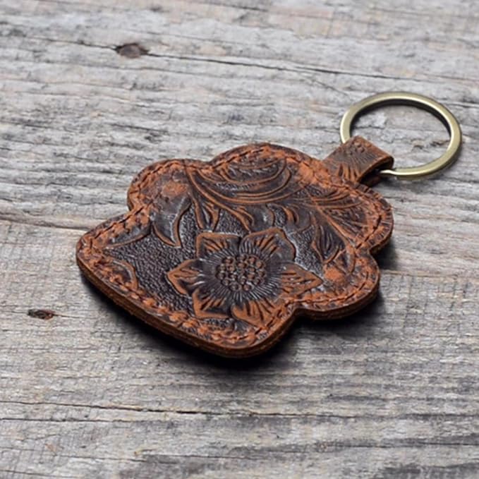 JJNUSA Dog Paw Leather KeyChain Gift Women Men Key Rings Puppy Doggie Lover Accessories