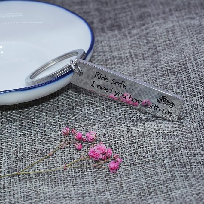 Safe Trip Rectangle Key Chain for Trucker New Driver Graduation Keychain Teenage Gift