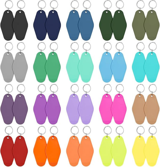 LOTMER 40 PCS Hotel Keychain Blank with Key Rings, 20 Colors Plastic Rhombus Motel Keychain for DIY Keychain and Luggage Tag