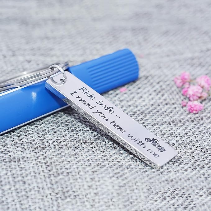 Safe Trip Rectangle Key Chain for Trucker New Driver Graduation Keychain Teenage Gift